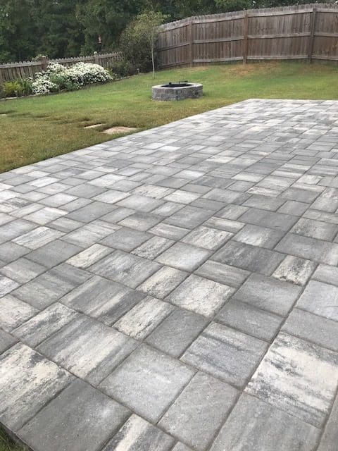 Stonehurst in Glacier color