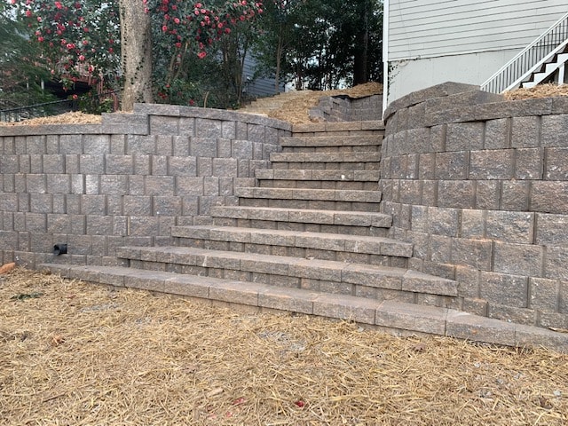 Radius steps using Diamond Carriage House